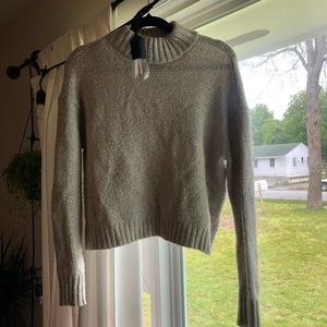 Cream Cropped Sweater